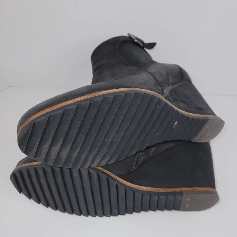 Biala Black Leather Wedge Ankle Boots Side Zip Ankle Buckle Bootie Women’s SZ 37